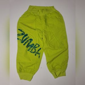 Zumba cargo capris green size small
